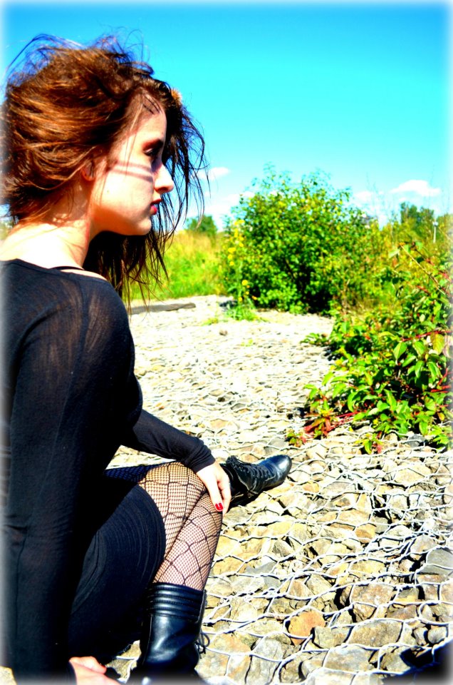 309836_214191901975285_452009628_n