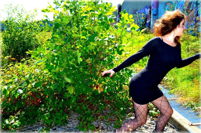 321591_214191555308653_574274627_n