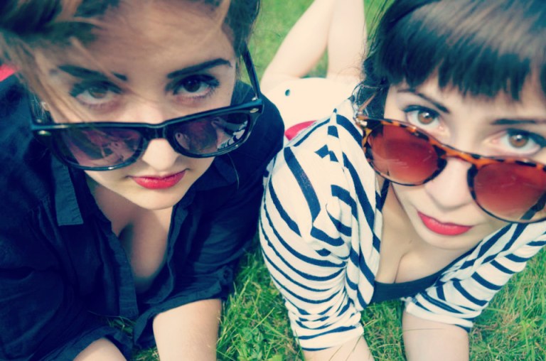 554154_386970218030785_2075372257_n